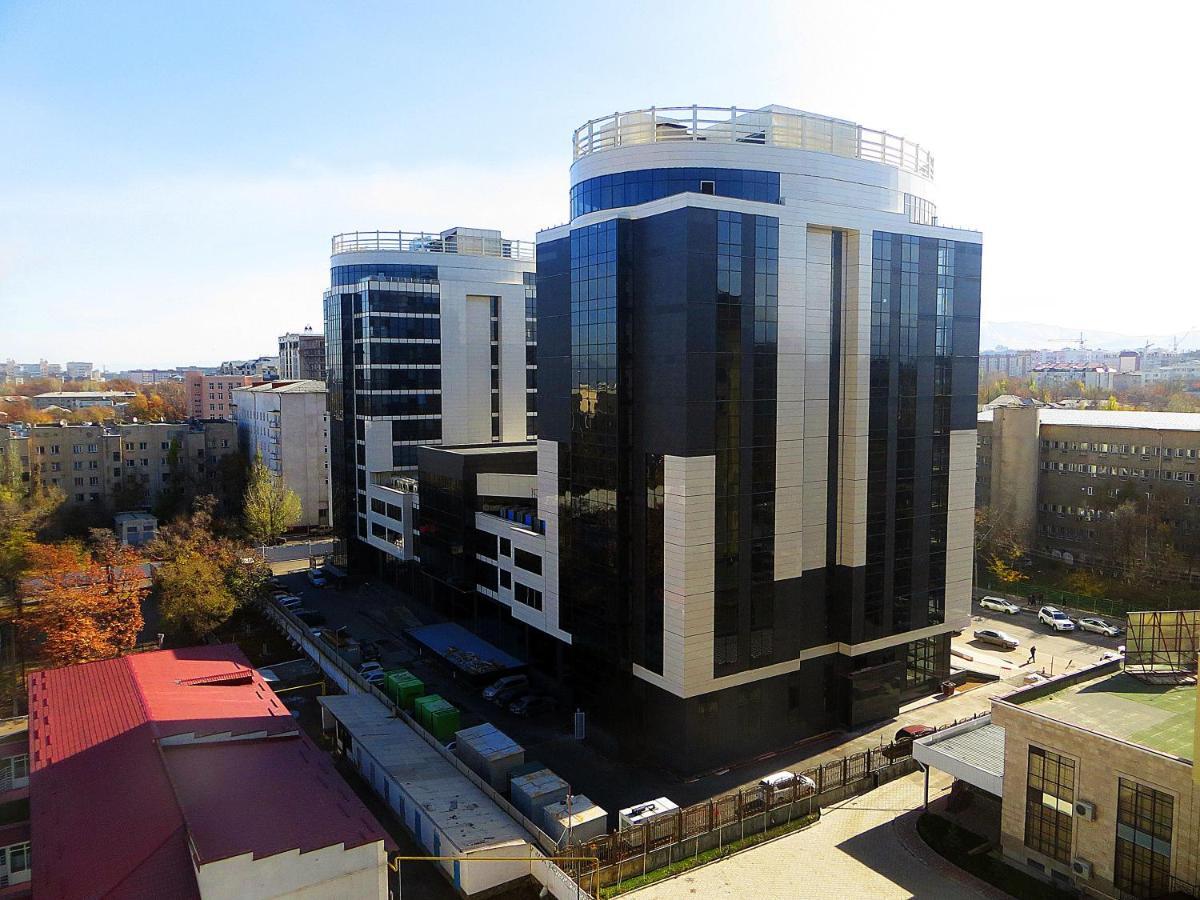 Studio Boutique Apartment Bishkek Exteriör bild
